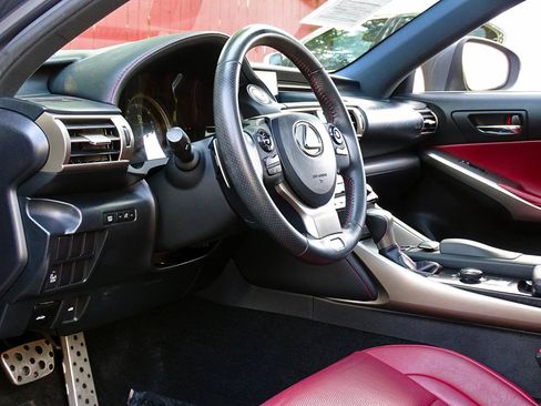 Used 2014 Lexus IS 350 w/ F Sport Package RWD image 17