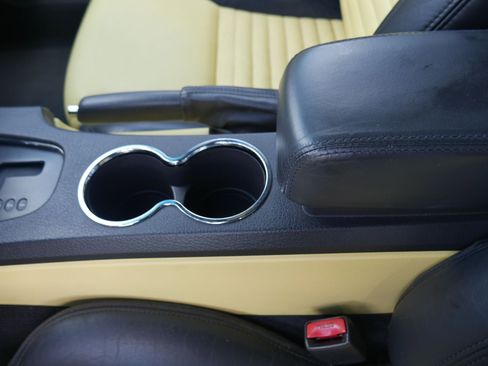 Used 2002 Ford Thunderbird image 57