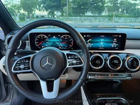 Used 2020 Mercedes-Benz A 220 image 22