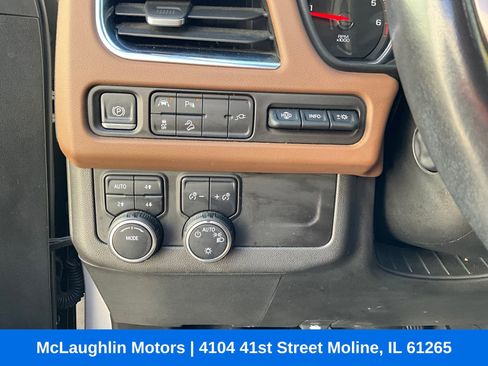 Used 2021 Chevrolet Suburban High Country image 30