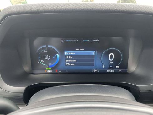 Used 2025 Ford F150 Lightning XLT image 30