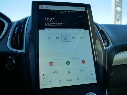 Used 2021 Ford Edge SEL w/ Convenience Package image 29