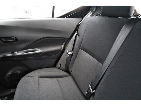 New 2025 Nissan Kicks Play S image 11