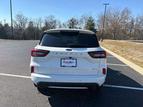 Used 2024 Ford Escape ST-Line w/ Tech Pack #1 image 5