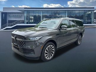 New 2025 Lincoln Navigator L Black Label AWD/4WD video 3