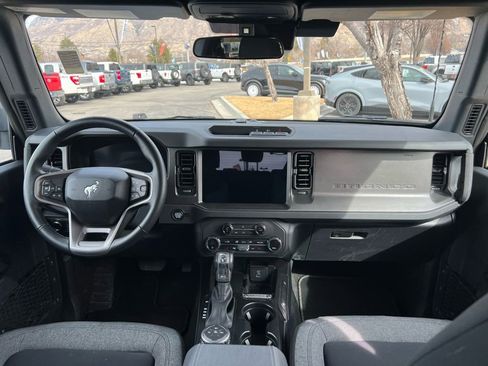 Certified 2025 Ford Bronco Big Bend image 24