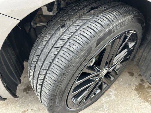 Certified 2025 Toyota Camry SE FWD image 10