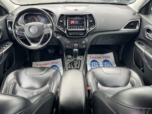 Used 2019 Jeep Cherokee Limited AWD/4WD image 10