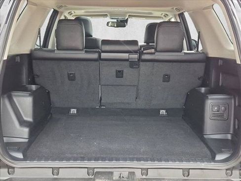 Used 2023 Toyota 4Runner SR5 Premium w/ Moonroof Package AWD/4WD image 6