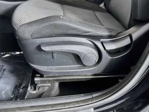 Certified 2022 Kia Soul LX FWD image 19
