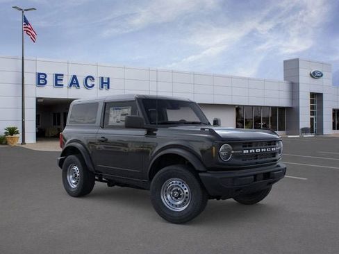 New 2025 Ford Bronco 2-Door image 7