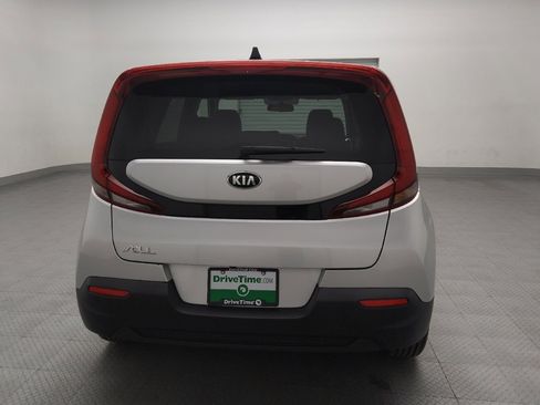 Used 2020 Kia Soul LX image 7
