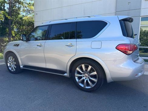 Used 2014 INFINITI QX80 4WD w/ Theater Package image 11