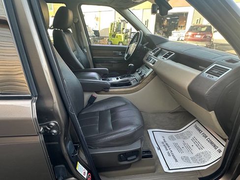 Used 2013 Land Rover Range Rover Sport HSE LUX image 9