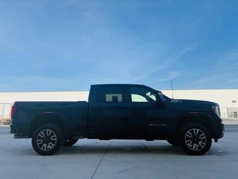 Used 2023 GMC Sierra 3500 AT4 w/ AT4 Premium Plus Package image 7