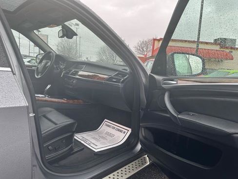 Used 2012 BMW X5 xDrive50i image 19