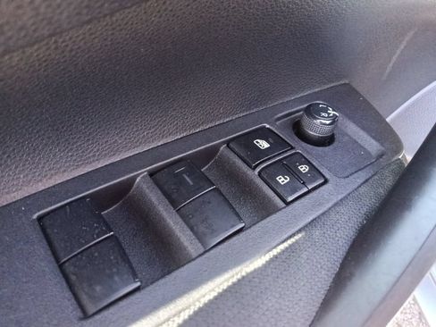 Used 2024 Toyota Corolla LE FWD image 12