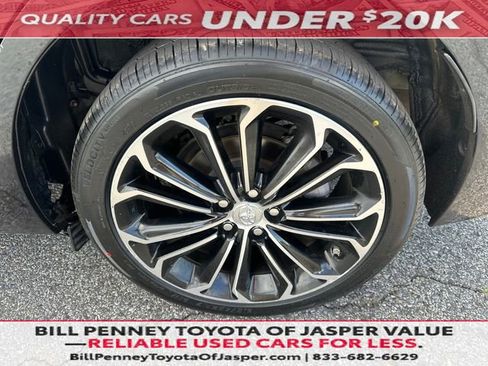 Used 2015 Toyota Corolla S w/ Driver Convenience Package FWD image 9