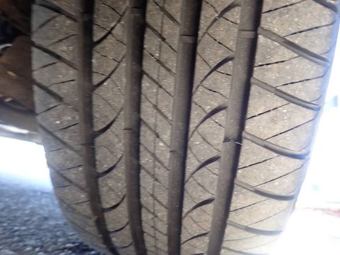 Used 2013 Toyota Sienna XLE image 35