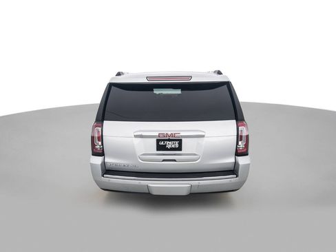 Used 2016 GMC Yukon XL Denali w/ Open Road Package AWD/4WD image 6