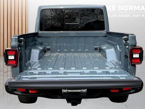 New 2026 Jeep Gladiator Mojave image 24
