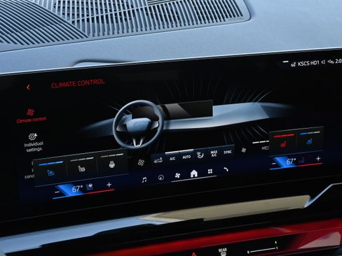 New 2026 BMW 540i xDrive w/ Executive Package image 17