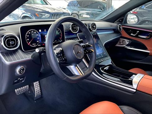 Used 2024 Mercedes-Benz C 300 Sedan image 17