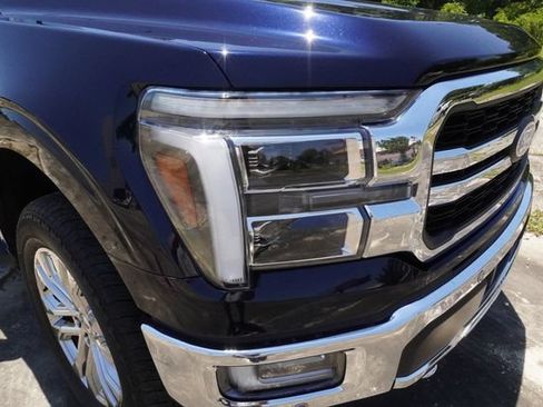 Used 2024 Ford F150 Lariat w/ FX4 Off-Road Package AWD/4WD image 34