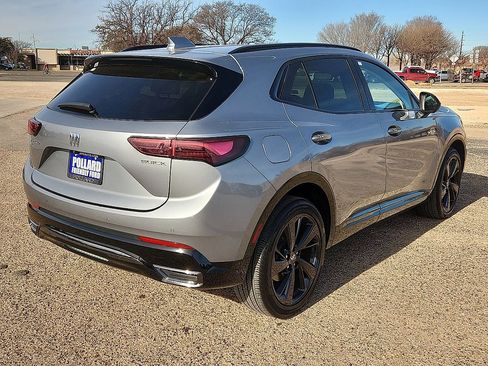 Used 2025 Buick Envision Sport Touring image 3