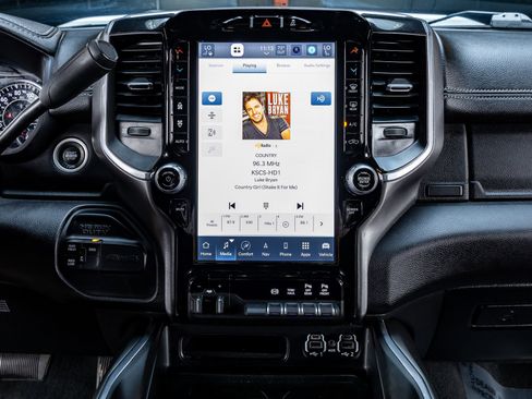 Used 2023 RAM 3500 Laramie AWD/4WD image 24