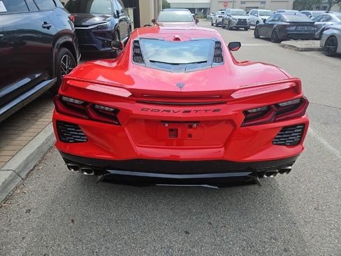 Used 2021 Chevrolet Corvette Stingray Preferred Cpe w/ Z51 Performance Package RWD image 8