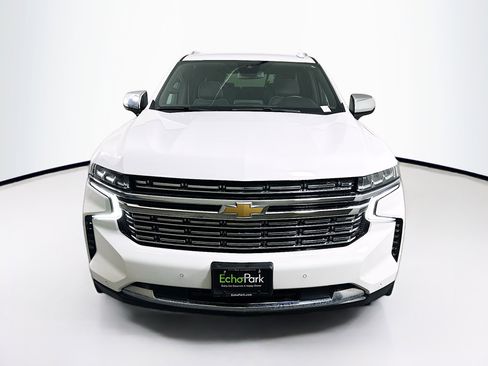 Used 2023 Chevrolet Suburban Premier image 2