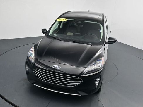 Certified 2022 Ford Escape Titanium w/ Titanium Elite Package AWD/4WD image 21