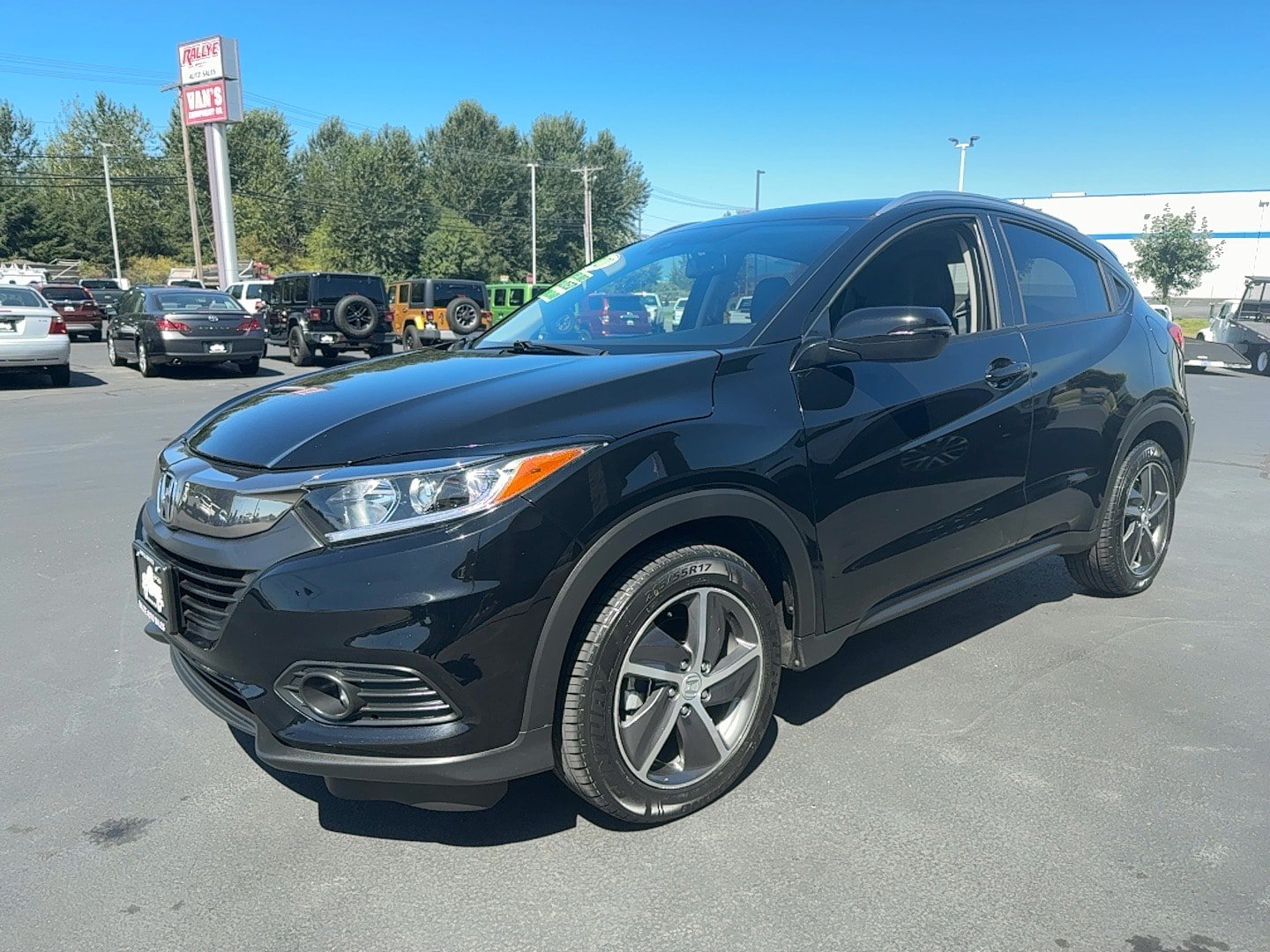 Used 2021 Honda HR-V EX-L image 1