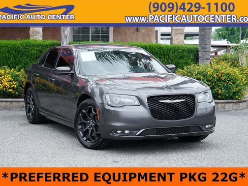 Used 2019 Chrysler 300 S image 1