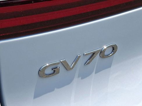New 2026 Genesis GV70 2.5T Advanced image 13