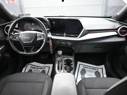 Certified 2024 Chevrolet Trax RS w/ Driver Confidence Package FWD image 20