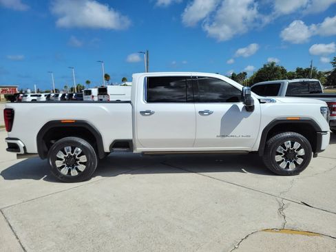 Used 2024 GMC Sierra 2500 Denali w/ Denali Reserve Package AWD/4WD image 6