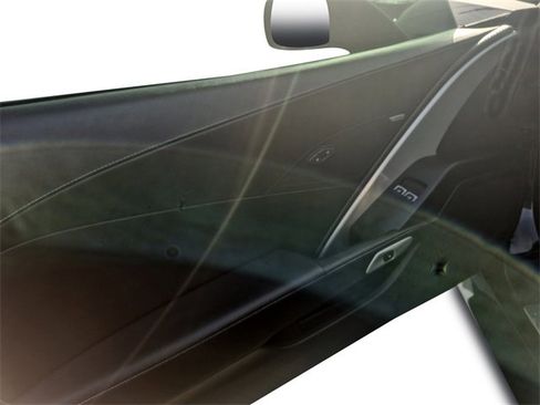 Used 2018 Chevrolet Corvette Stingray image 11