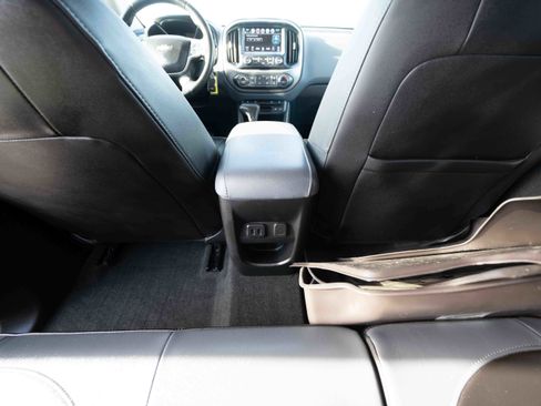 Used 2018 Chevrolet Colorado Z71 image 22