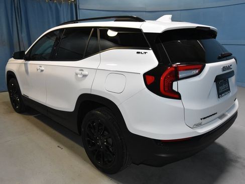 Used 2024 GMC Terrain SLT w/ Tech Package AWD/4WD image 30
