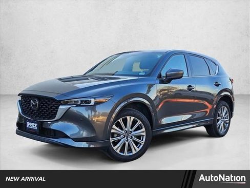 Used 2022 MAZDA CX-5 Signature image 1