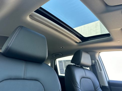 New 2026 Honda HR-V EX-L image 40