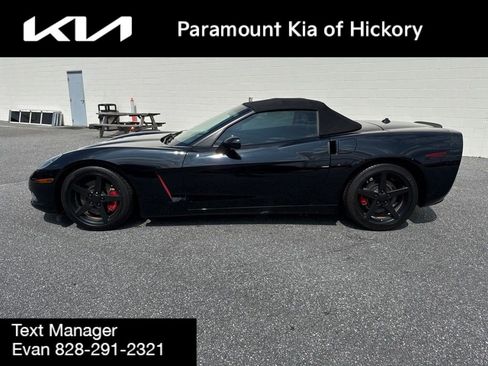 Used 2005 Chevrolet Corvette Convertible w/ Preferred Equipment Group RWD image 4