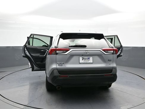 Certified 2021 Toyota RAV4 XLE image 45