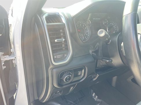 Used 2024 RAM 1500 Big Horn image 10