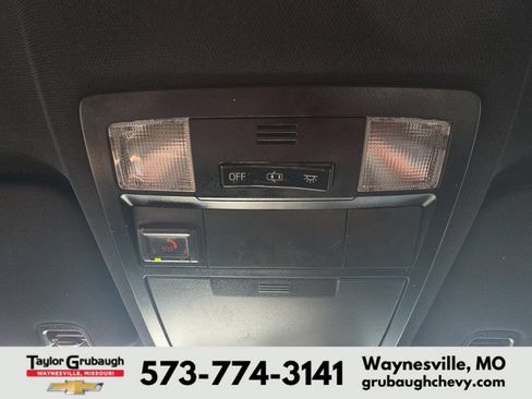 Used 2021 Toyota Tacoma TRD Sport w/ Technology Package AWD/4WD image 25