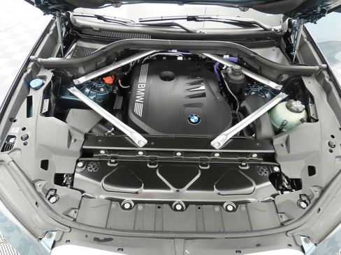Used 2026 BMW X5 xDrive40i w/ Premium Package image 32