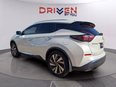 Used 2019 Nissan Murano SL image 3