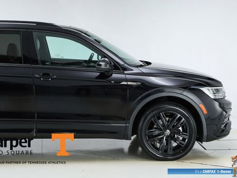 Used 2022 Volkswagen Tiguan SE R-Line FWD image 12